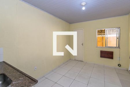 Kitnet/Studio para alugar com 1 quarto, 18m² em Brás de Pina, Rio de Janeiro