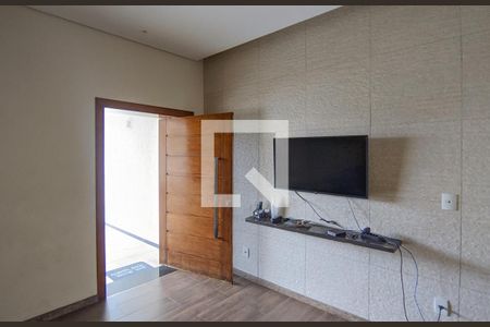 Sala de casa para alugar com 4 quartos, 300m² em Bonfim, Belo Horizonte