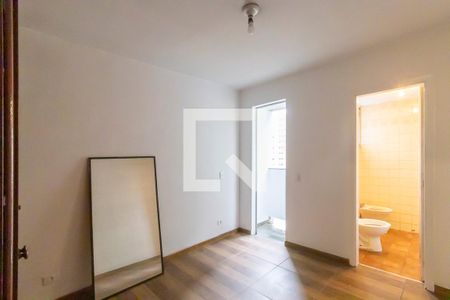 Quarto da suíte de apartamento para alugar com 1 quarto, 45m² em Centro, Campinas