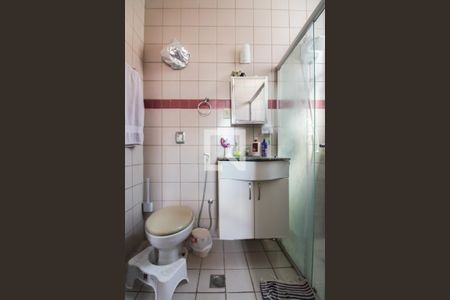 Banheiro da Suíte de apartamento para alugar com 3 quartos, 70m² em Santa Amélia, Belo Horizonte