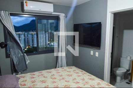 Suíte de apartamento para alugar com 3 quartos, 86m² em Jacarepaguá, Rio de Janeiro