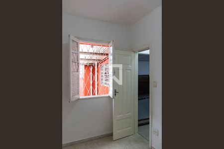 Casa para alugar com 233m², 4 quartos e 3 vagas Casa para alugar com 233m², 4 quartos e 3 vagasEntrada