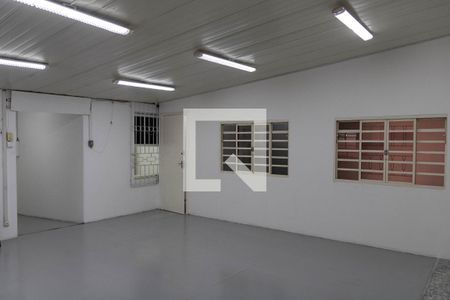 Casa para alugar com 233m², 4 quartos e 3 vagas Casa para alugar com 233m², 4 quartos e 3 vagasCopa