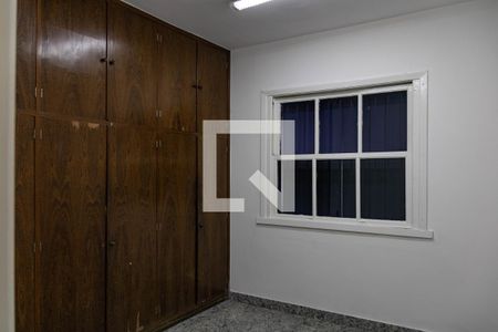 Casa para alugar com 233m², 4 quartos e 3 vagas Casa para alugar com 233m², 4 quartos e 3 vagasQuarto 3