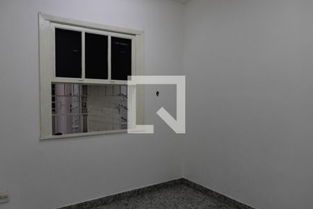 Casa para alugar com 233m², 4 quartos e 3 vagas Casa para alugar com 233m², 4 quartos e 3 vagasQuarto 1
