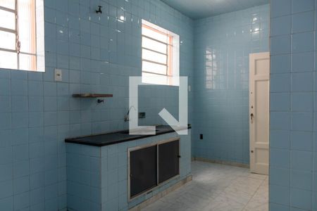 Casa para alugar com 233m², 4 quartos e 3 vagas Casa para alugar com 233m², 4 quartos e 3 vagasCozinha