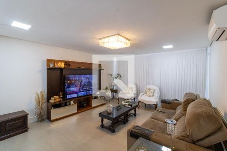 Sala de casa à venda com 3 quartos, 211m² em Jardim Isabel, Porto Alegre