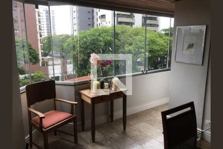 Foto 01 de apartamento à venda com 4 quartos, 120m² em Campo Belo, São Paulo