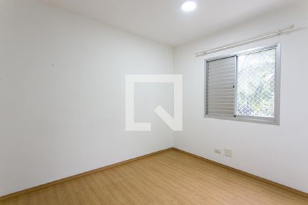 Quarto 1 de apartamento à venda com 3 quartos, 70m² em Vila Azevedo, São Paulo