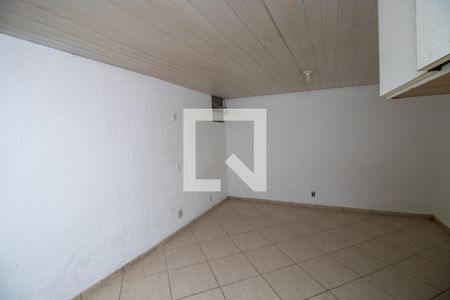 Sala/Cozinha de kitnet/studio para alugar com 0 quarto, 18m² em Vargem Pequena, Rio de Janeiro