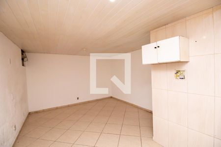 Sala/Cozinha de kitnet/studio para alugar com 0 quarto, 18m² em Vargem Pequena, Rio de Janeiro