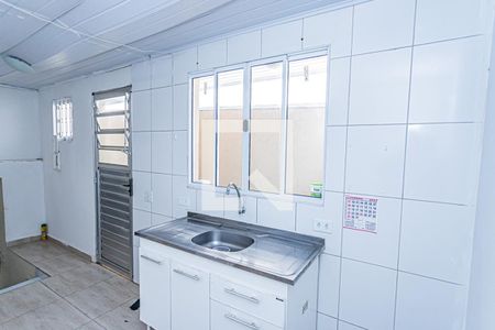 Sala/Cozinha de casa para alugar com 1 quarto, 50m² em Vila Diva, São Paulo