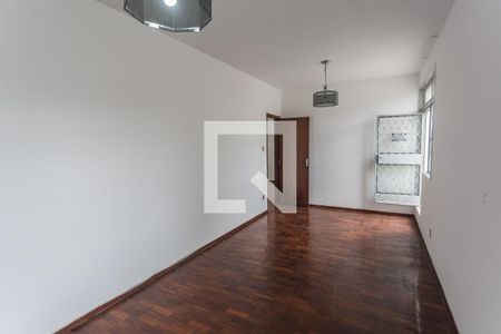 Sala de apartamento para alugar com 3 quartos, 100m² em Floresta, Belo Horizonte