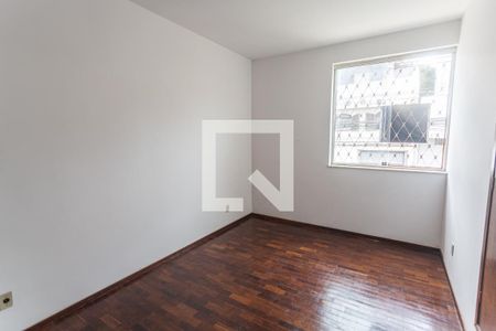 Suíte de apartamento para alugar com 3 quartos, 100m² em Floresta, Belo Horizonte