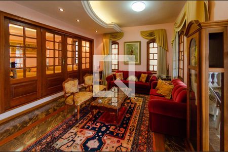 Sala de casa à venda com 6 quartos, 549m² em Gameleira, Belo Horizonte