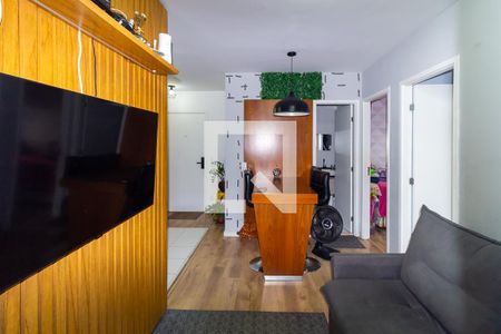 Sala de apartamento à venda com 2 quartos, 42m² em Sítio da Figueira, São Paulo