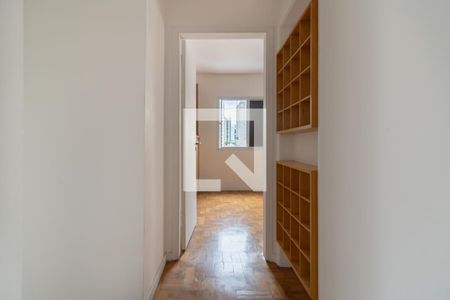 Corredor de apartamento à venda com 2 quartos, 97m² em Itaim Bibi, São Paulo