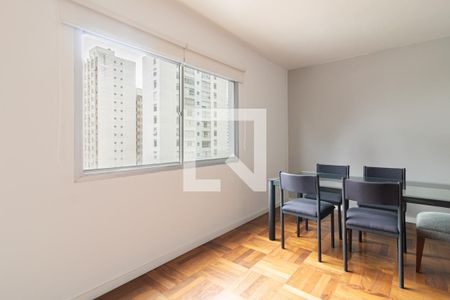 Sala de apartamento à venda com 2 quartos, 97m² em Itaim Bibi, São Paulo