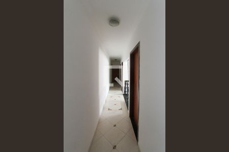 Corredor de casa à venda com 3 quartos, 260m² em Água Rasa, São Paulo