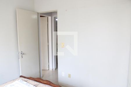 Quarto 2 de apartamento para alugar com 2 quartos, 60m² em Jardim Goiás, Goiânia