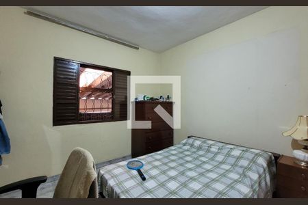 Quarto de casa para alugar com 3 quartos, 160m² em Jardim Stella, Santo André