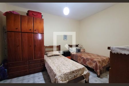 Quarto 2 de casa para alugar com 3 quartos, 160m² em Jardim Stella, Santo André