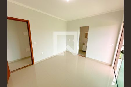 Suíte 1 de casa para alugar com 2 quartos, 96m² em Ingleses do Rio Vermelho, Florianópolis