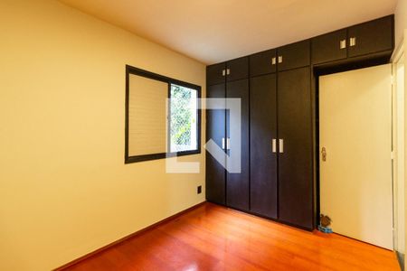 Quarto 1 de apartamento para alugar com 2 quartos, 50m² em Sumaré, São Paulo