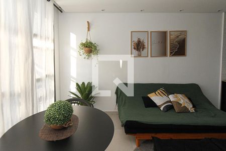 Sala de casa para alugar com 2 quartos, 89m² em Vila Antonieta, São Paulo