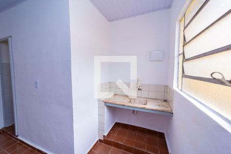 Cozinha de casa para alugar com 1 quarto, 60m² em Cangaiba, São Paulo