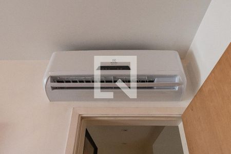 Apartamento à venda com 240m², 5 quartos e 3 vagas Apartamento à venda com 240m², 5 quartos e 3 vagasSuíte 1