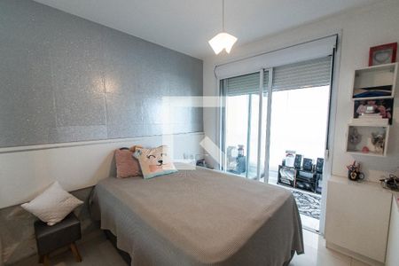 Apartamento à venda com 240m², 5 quartos e 3 vagas Apartamento à venda com 240m², 5 quartos e 3 vagasSuíte 3