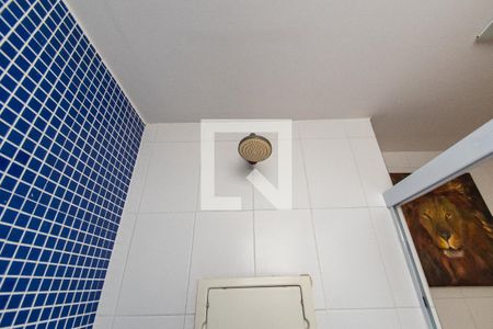 Apartamento à venda com 240m², 5 quartos e 3 vagas Apartamento à venda com 240m², 5 quartos e 3 vagasBanheiro da suíte 2