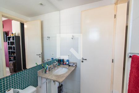 Apartamento à venda com 240m², 5 quartos e 3 vagas Apartamento à venda com 240m², 5 quartos e 3 vagasBanheiro da suíte 4
