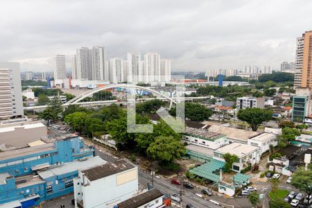 Apartamento à venda com 74m², 2 quartos e 1 vaga Apartamento à venda com 74m², 2 quartos e 1 vagaVista da Sacada