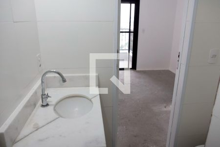 Apartamento à venda com 74m², 2 quartos e 1 vaga Apartamento à venda com 74m², 2 quartos e 1 vagaBanheiro da Suíte 2
