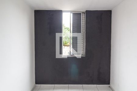 Quarto 2 de apartamento para alugar com 2 quartos, 50m² em Itaquera, São Paulo