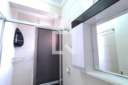 Banheiro de apartamento para alugar com 1 quarto, 48m² em Vila Prudente, São Paulo