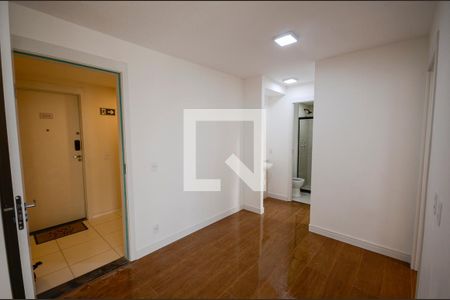 Sala de apartamento para alugar com 2 quartos, 38m² em São Francisco Xavier, Rio de Janeiro