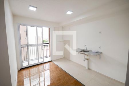 Sala de apartamento para alugar com 2 quartos, 38m² em São Francisco Xavier, Rio de Janeiro