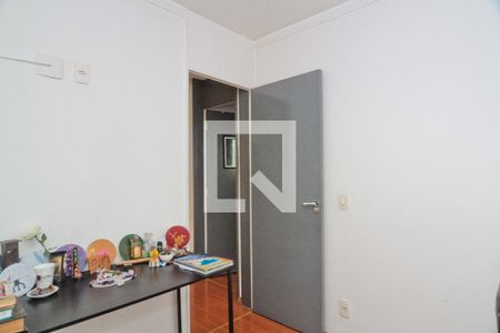 Quarto 2 de apartamento para alugar com 2 quartos, 44m² em Jardim Iris, São Paulo