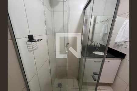 Banheiro de apartamento para alugar com 1 quarto, 49m² em Csg 13, Brasília