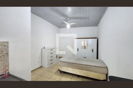 Studio de casa para alugar com 1 quarto, 26m² em Chico de Paula, Santos