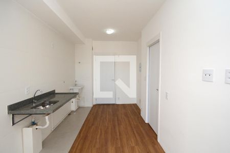 Sala/Cozinha de apartamento para alugar com 1 quarto, 27m² em Socorro, São Paulo