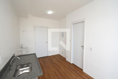 Sala/Cozinha de apartamento para alugar com 1 quarto, 27m² em Socorro, São Paulo