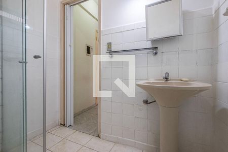 Banheiro de apartamento à venda com 1 quarto, 32m² em Jardim Paulista, São Paulo