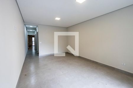 Casa à venda com 3 quartos, 250m² em Vila Ipojuca, São Paulo