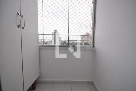 Sacada da Sala de apartamento à venda com 2 quartos, 47m² em Vila Mazzei, São Paulo