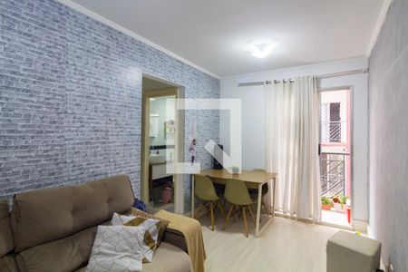 Sala de apartamento à venda com 2 quartos, 44m² em Vila Carmosina, São Paulo