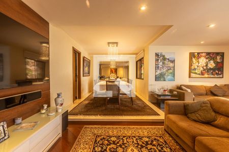 Sala de apartamento à venda com 4 quartos, 220m² em Vila Uberabinha, São Paulo